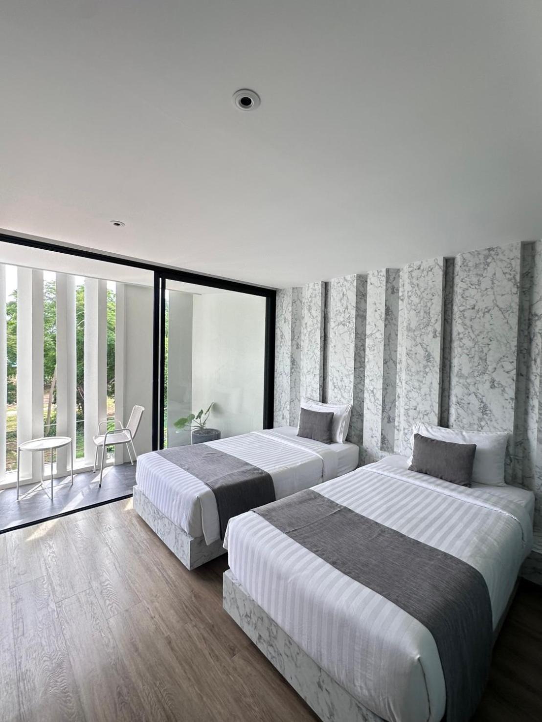 Nirundorn Resort Chaam Cha-Am Εξωτερικό φωτογραφία